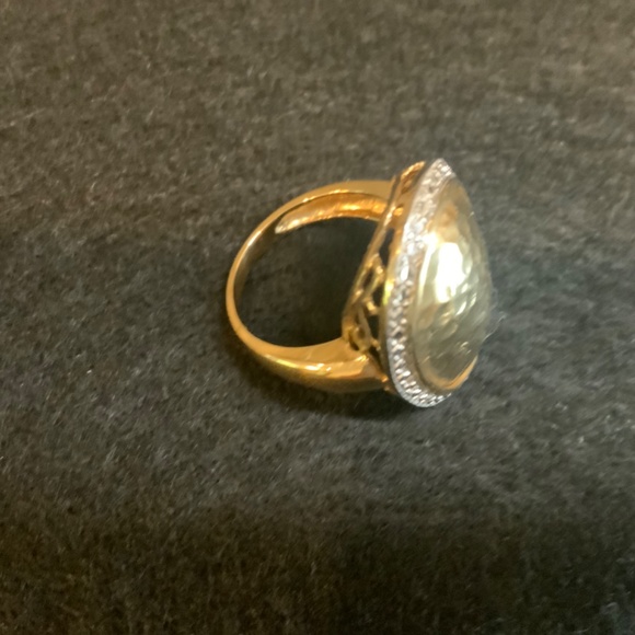 14KT Oval Hammered Gold, Diamond Halo Ring Size 7 Total 5 Grams - Picture 5 of 16